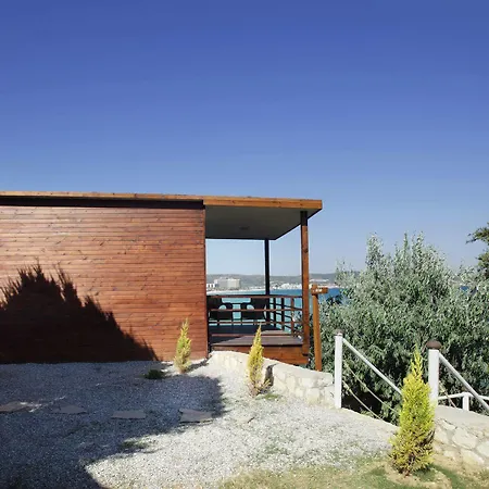 Hotel Ceshme