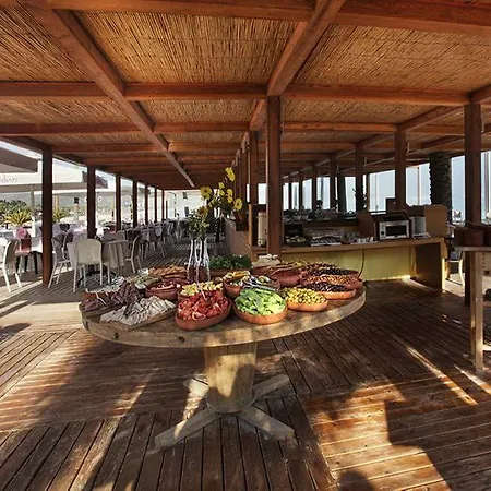 Ceshme Hotel Çeşme