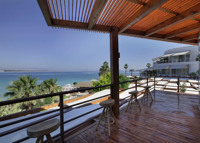 Ceshme Готель Чешме