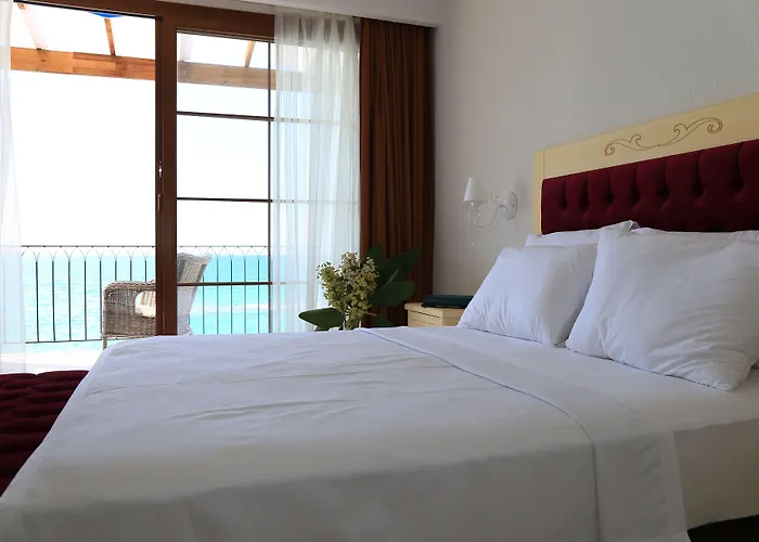 Ceshme Hotel Çeşme